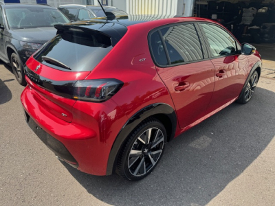 Peugeot 208 PEUGEOT 208 GT LINE PANORAMA LED LEDER NAVI ACC