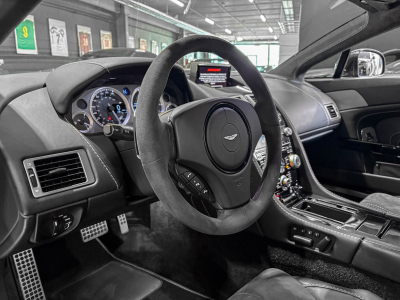 Aston Martin V8 Vantage V8 VANTAGE S / CARBON / ALCANTARA / EMBRAYAGE NEUF / MOTEUR CHANGER