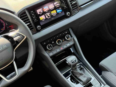 Skoda Karoq 2.0 TSI 150 DSG SPORTLINE
