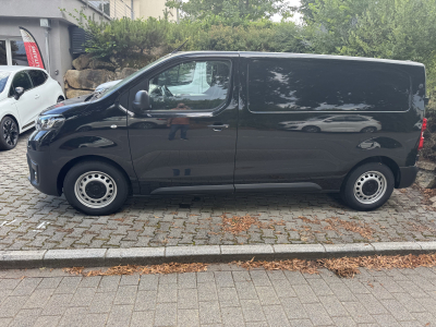Toyota Proace 1.5 D 120 Active
