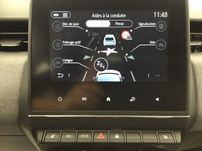 Renault Clio 1.6 Hybrid BVA 145  Evolution