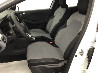 Renault Clio 1.6 Hybrid BVA 145 Evolution