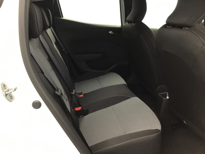 Renault Clio 1.6 Hybrid BVA 145 Evolution