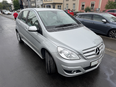 Mercedes-Benz B 200 Auto. 136 Elegence