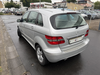 Mercedes-Benz B 200 Auto. 136 Elegence