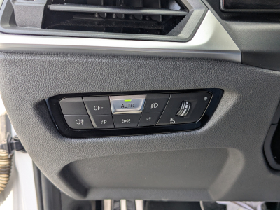 BMW 318 318dA FACELIFT PACK M GPS CARPLAY BLUETOOTH