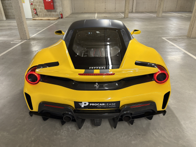 Ferrari 488 Pista FULL CARBON SPEC/ LIFT/ FULL FERRARI SERVICE