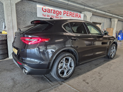 Alfa Romeo Stelvio Stelvio 2.0 Turbo Super Q4 Navi