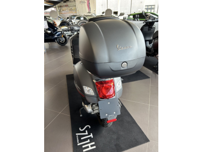 Vespa GTS 125 Super