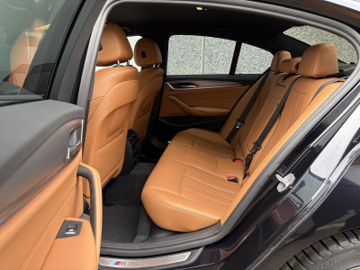 BMW 530 530e Xdrive PACK M / HYBRIDE / REGULATEUR / DRIVING ASSISTANCE