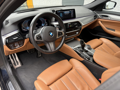 BMW 530 530e Xdrive PACK M / HYBRIDE / REGULATEUR / DRIVING ASSISTANCE
