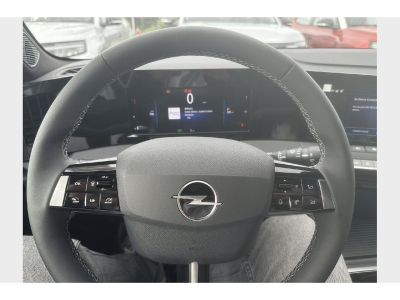 Opel Astra 1.2 TURBO 130 EDITION