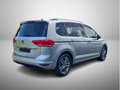 Volkswagen Touran 1.5 TSI 150 DSG Confortline 7 places
