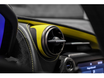 McLaren 720S PERFORMANCE - PACK CARBONE - MSO PAINT