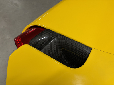 Ferrari 488 Pista FULL CARBON SPEC/ LIFT/ FULL FERRARI SERVICE