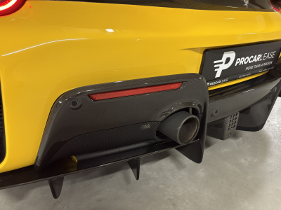 Ferrari 488 Pista FULL CARBON SPEC/ LIFT/ FULL FERRARI SERVICE