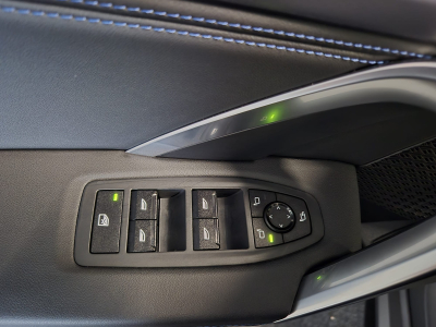 BMW X1 M35i XDRIVE HEAD UP HARMAN KARDON PANO CUIR NAVI 1 HAND