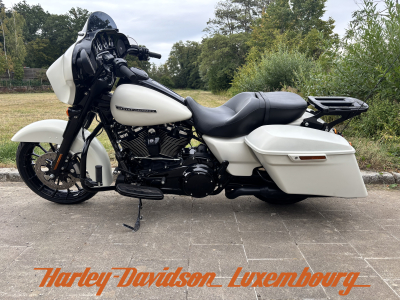 Harley-Davidson Street Glide Special 
