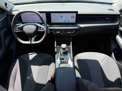 MG HS 1.5 T-GDI 170 AT7 Comfort