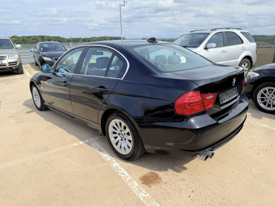 BMW 325 i 218ch LCI