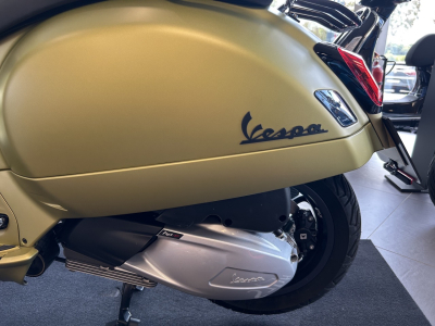 Vespa GTS Super Sport 300
