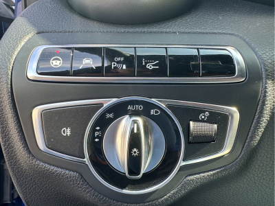 Mercedes-Benz C 63 AMG S AMG V8 BITURBO KERAMIK AKRAPOVIC F1 SPORTSITZE HEAD UP BURMESTER  CUIR