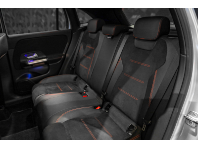 Mercedes-Benz GLA 250 e AMG LINE
