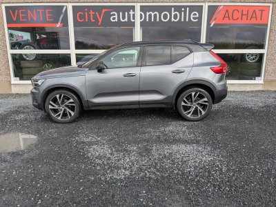 Volvo XC40 T3 R-DESIGN GPS CARPLAY TOIT OUV PANO CAMERA