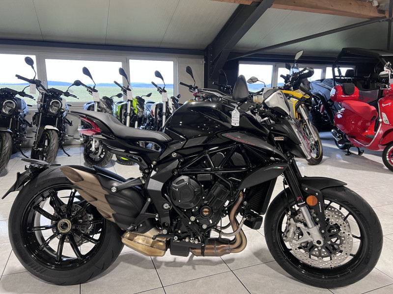 MV Agusta Dragster 800