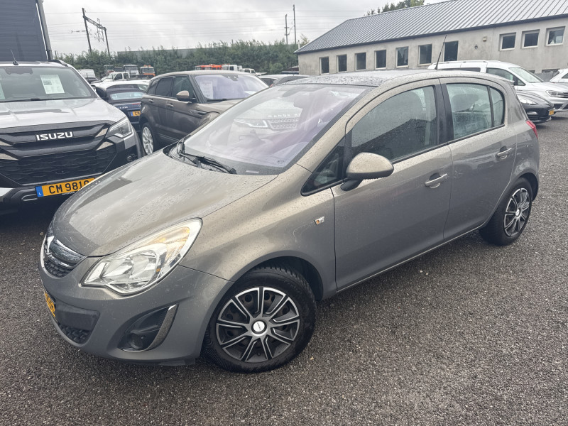 Opel Corsa 1.4 100CV AUTO