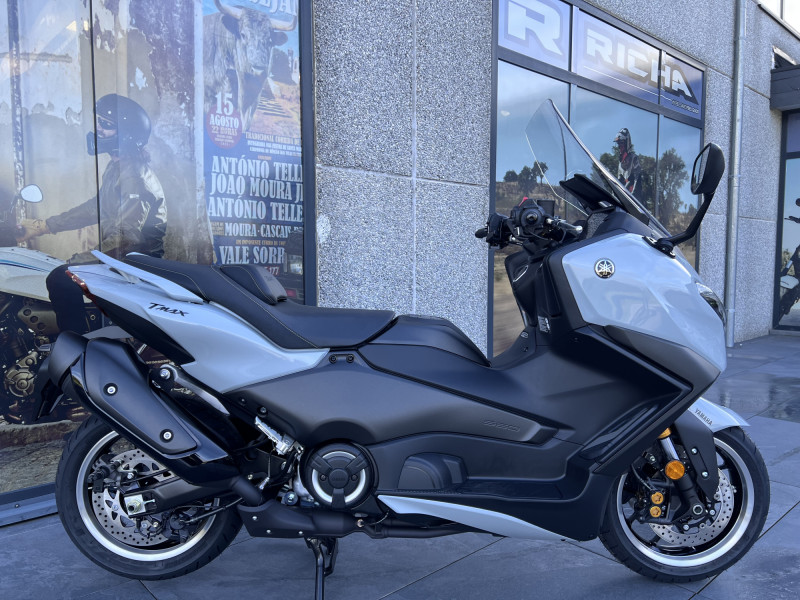 Yamaha TMAX 560 TECHMAX
