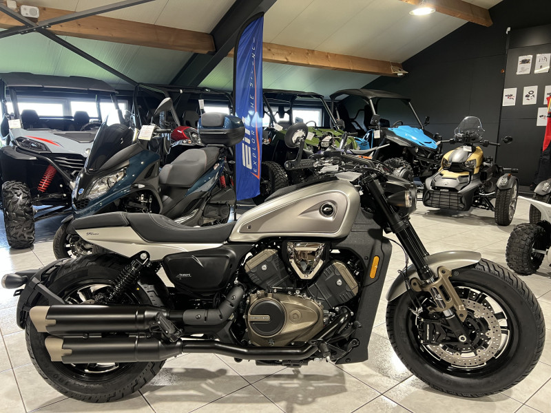QJ Motor SRV 600 V