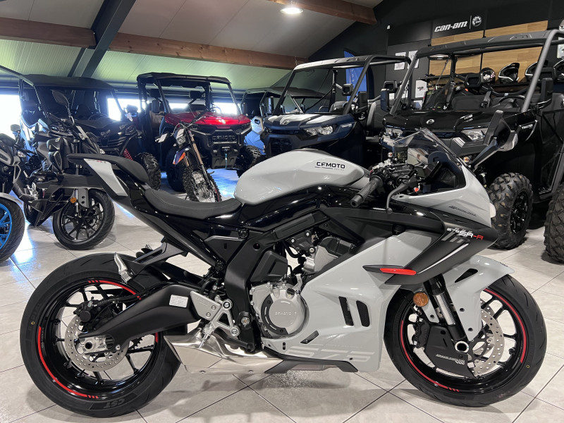 CF Moto 675 SR-R 