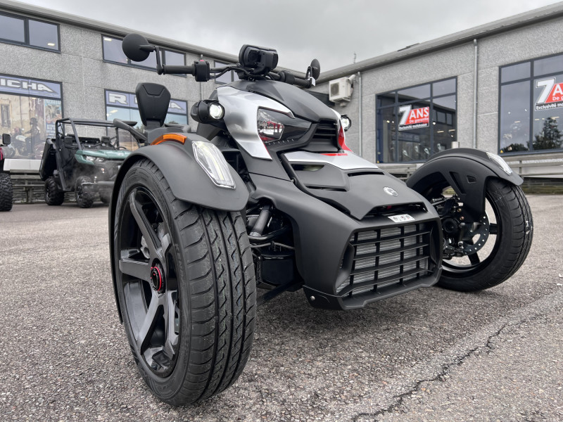 Can-Am Ryker 900 SPORT acc. 219401167, 219400843, 219400842