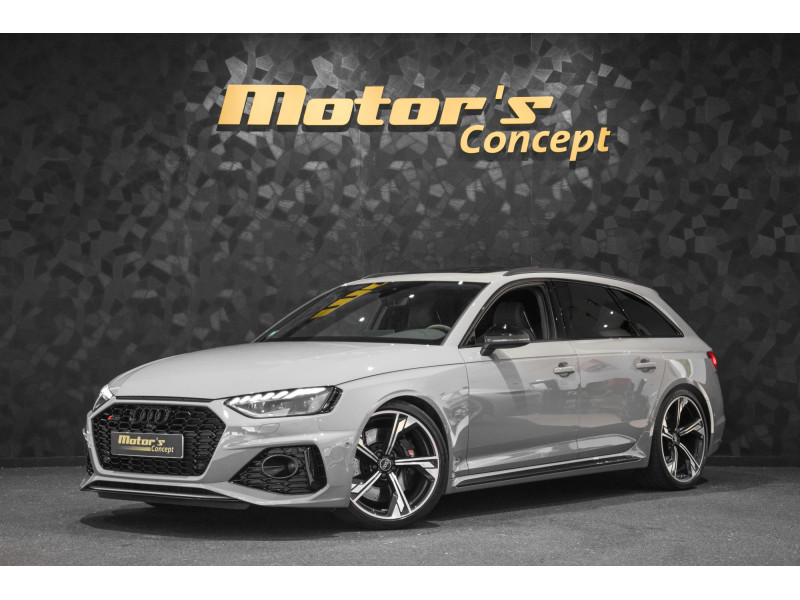 Audi RS4 AVANT 2.9 V6 QUATTRO