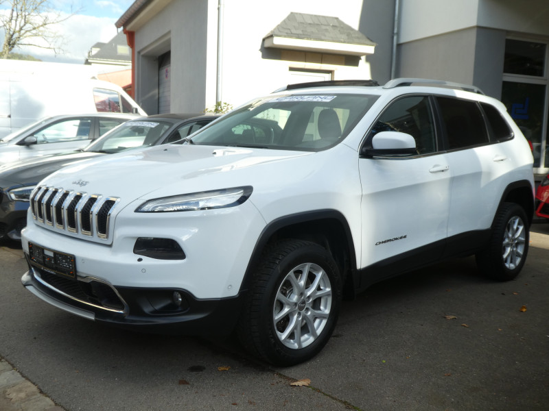 Jeep Cherokee 2.2 M-Jet 200 Auto Limited 4WD