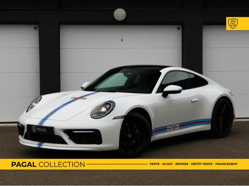 Porsche 911 (992) CARRERA