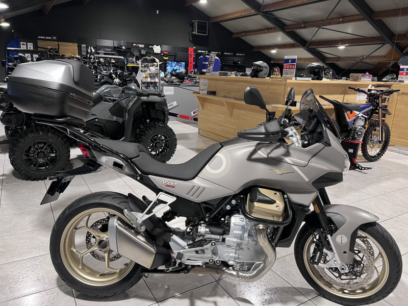 Moto Guzzi V 100 Marina