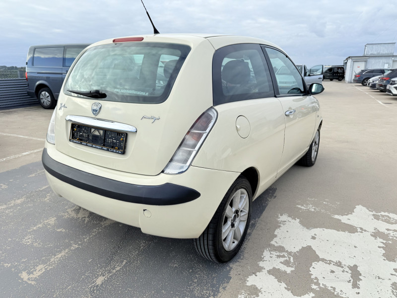 Lancia Ypsilon 1.3 Jtd 70