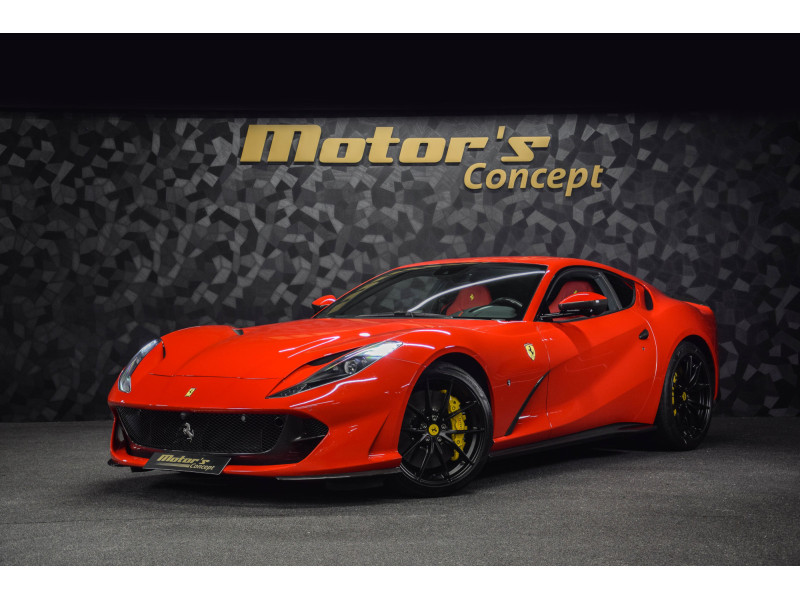 Ferrari 812 Superfast 6.5 V12