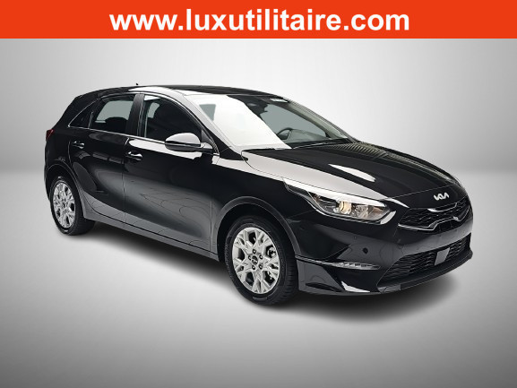 Kia Ceed 1.5 T-GDi 140 DCT Ultimate Edition