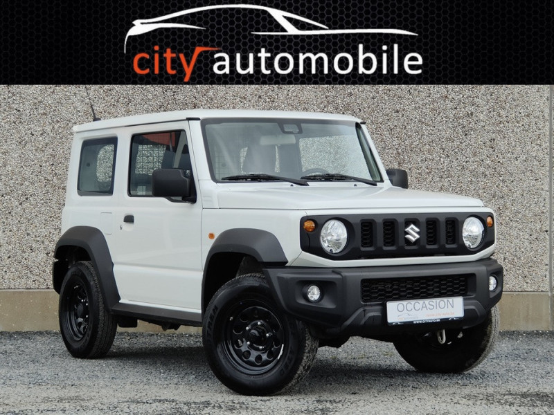 Suzuki Jimny 1.5i 4x4 UTILITAIRE CLIM ATTACHE REMORQUE BLUETOOTH SIEGES CHAUFFANTS