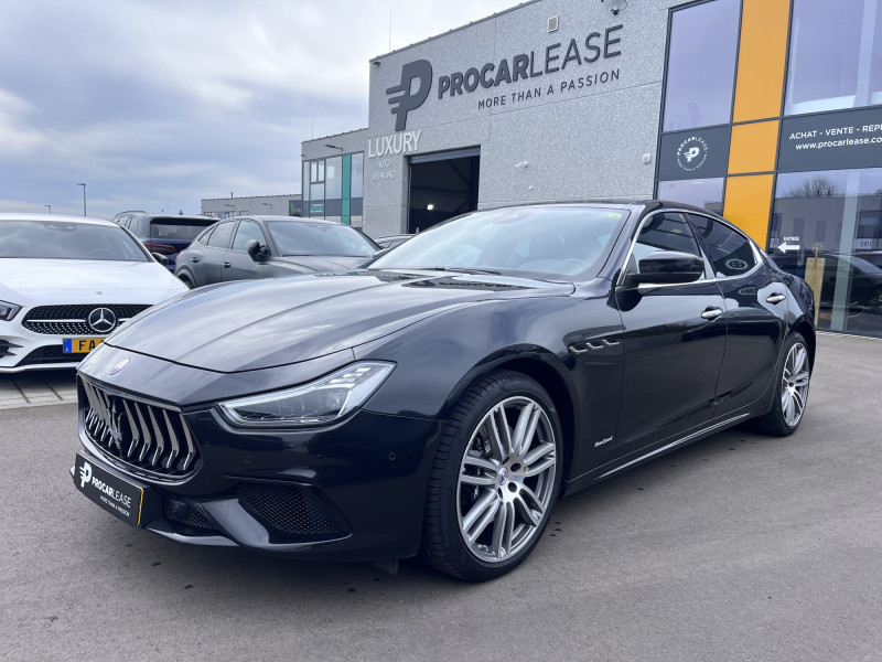 Maserati Ghibli Maserati Ghibli GranSport 3.0 V6 DIESEL / Harmann & Kardon/ 20*