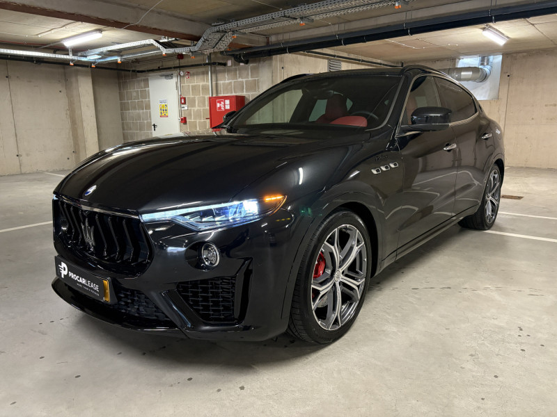 Maserati Levante MODENA Q4 / CAMERA 360/ ACC/ PANORAMA/