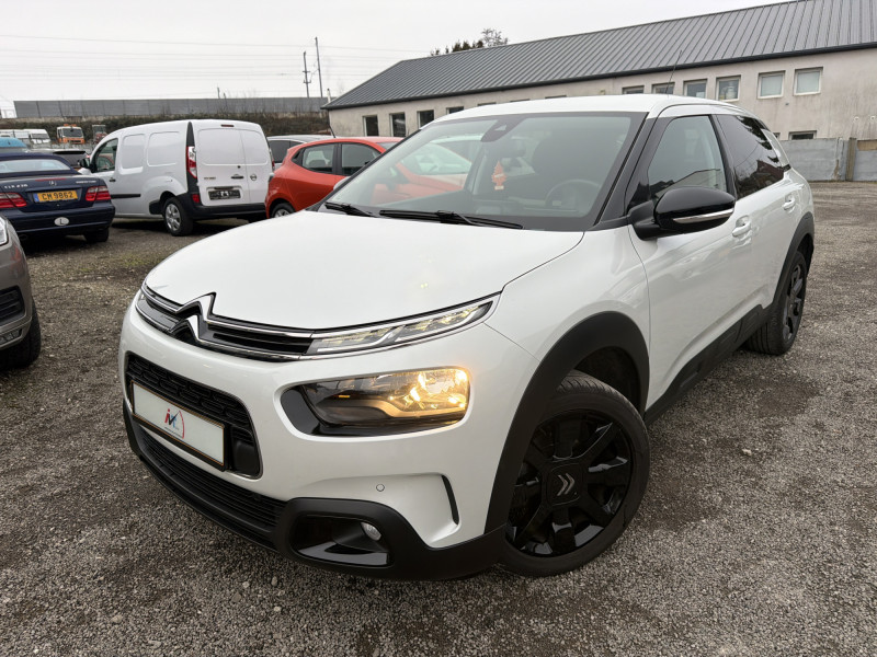 Citroën C4 Cactus 1.2 SHINE 110CV MANU