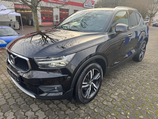 Volvo XC40 VOLVO XC40 MOMENTUM PRO NAVI LEDER LED KAMERA MFL SHZ