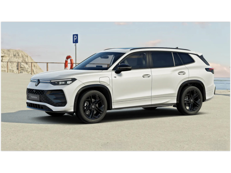 R-Line 1.5 TSI eHybrid 130 kW / 177 CV Boîte à double embrayage 6 vitesses