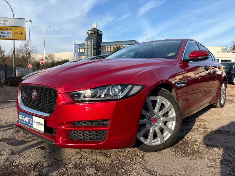 Jaguar XE 20d 180PS Prestige Automatik