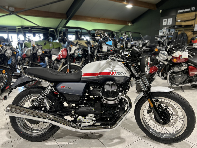Moto Guzzi V 7 SPECIAL