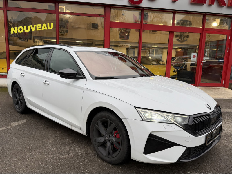 Skoda Octavia COMBI 2.0 TSI 265 RS DSG CANTON PANO CUIR NAVI